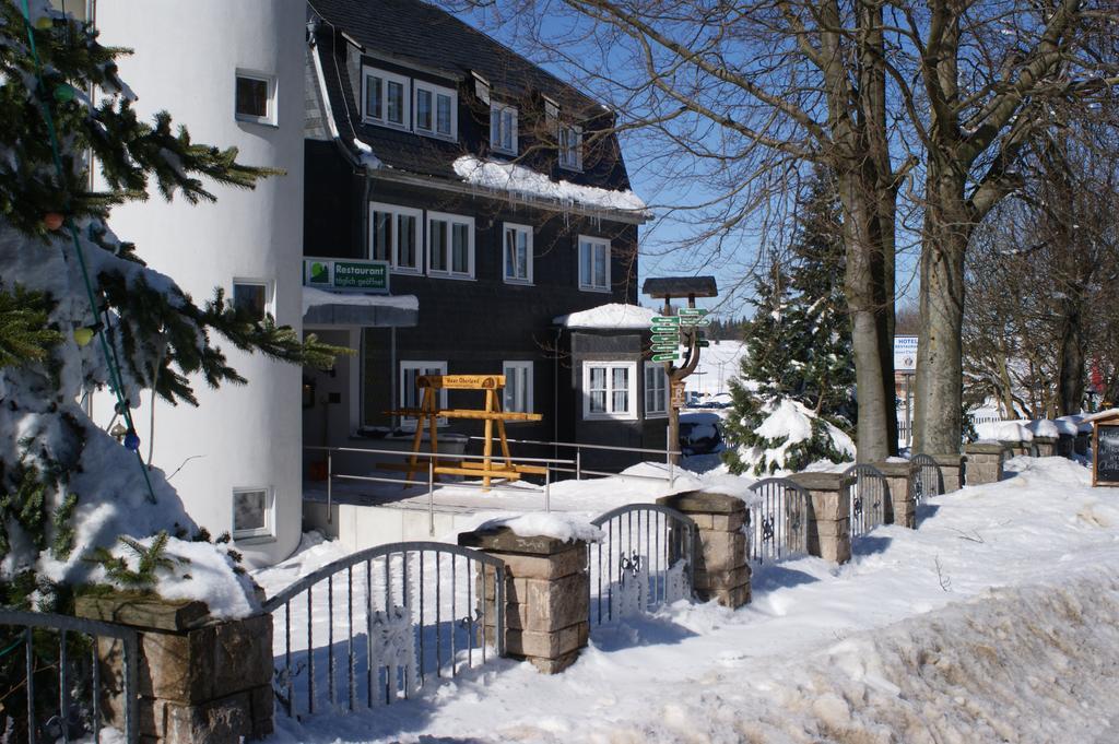 Hotel Haus Oberland Masserberg Eksteriør bilde
