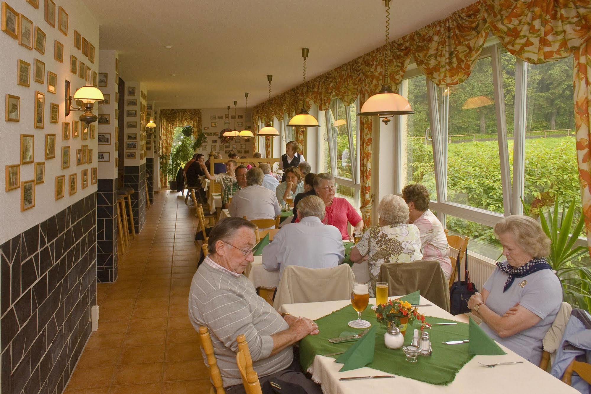 Hotel Haus Oberland Masserberg Eksteriør bilde